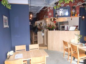 BRUNTONS is well-lit in the afternoon and has 22 seats. at Bruntons in Yokohama