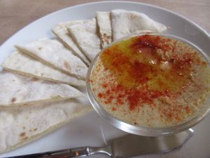Hummus with pita. WOW at Bruntons in Yokohama