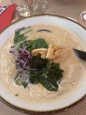 Vegan ramen at Yan Ken Pon - La Latina in Madrid