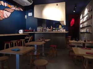 the restaurant at Yan Ken Pon - La Latina in Madrid