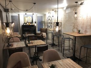 Gemütlich und originell eingerichtete Brasserie  at Brasserie en Rose in Stein Am Rhein