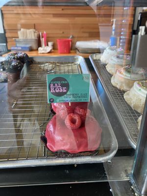 This was DELIGHTFUL. 🍩 at VEERA in Missoula