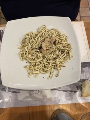 Umbrichelli al tartufo  at Oleoteca Bartolomei l'Olio Orvieto con Cucina in Orvieto