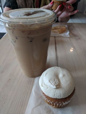 Iced latte with soy milk and vegan cupcake at Splat Cakes n' Such in Buford