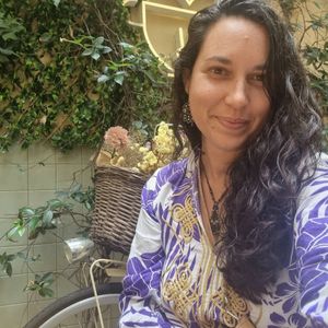 Eu no pátio at Noshi Coffee in Porto