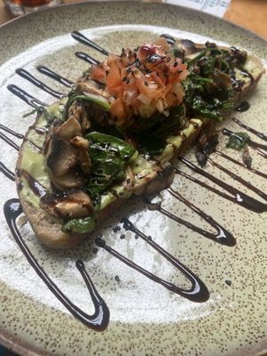   at Noshi Coffee in Porto