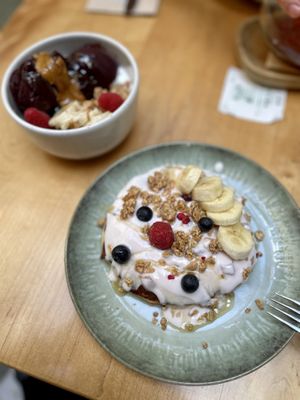   at Noshi Coffee in Porto