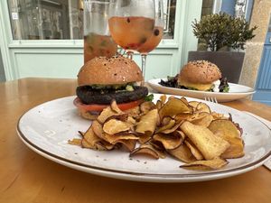   at Noshi Coffee in Porto