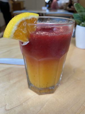   at Noshi Coffee in Porto