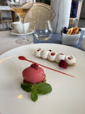Raspberry cheesecake   at Da Gabrisa in Positano