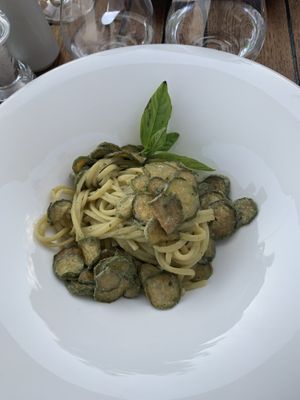 Vegan linguini with zucchini  at Da Gabrisa in Positano