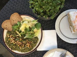 Quinoa dish with creamy spinach (vegan)  at Die Gute Stube in Mainz