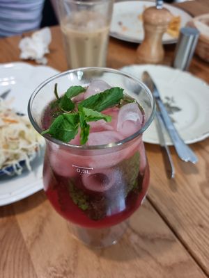 Homemade lemonade 😋 at Die Gute Stube in Mainz