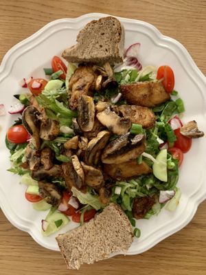 Looks lovely, but stale bread and VERY salty!  at Die Gute Stube in Mainz