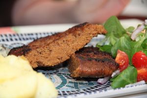 SEITAN STEAK at Meson Mudejar in Archez