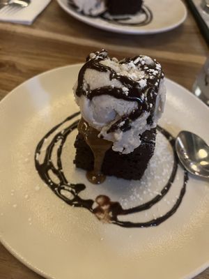 Brownie   at Lola Rosa - Places des Festivals in Montreal