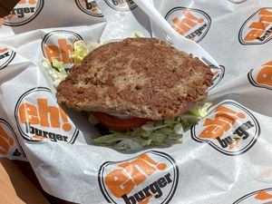 No vegan buns😒 at Eh! Burger in Munising