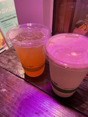 Guava iced tea and nutty buddy smoothie  at Banan - Waikiki in Honolulu