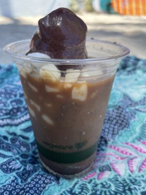 Açaí banana drink   at Banan - Waikiki in Honolulu