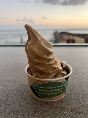 Photo has honey  at Banan - Waikiki in Honolulu
