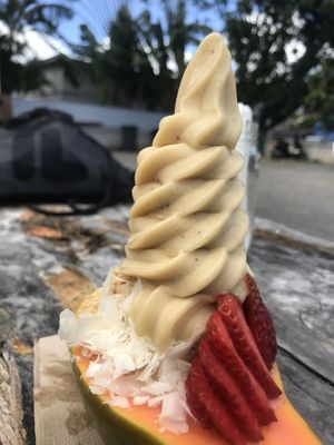 Yum at Banan - Waikiki in Honolulu