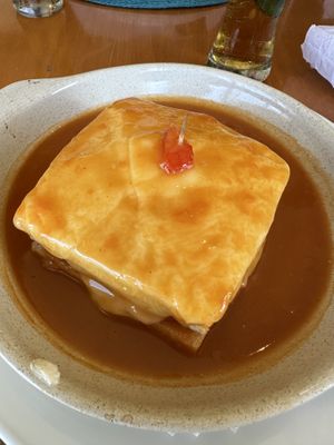 Francesinha with tofu   at Francesinha Al Forno - Leca da Palmeira in Porto
