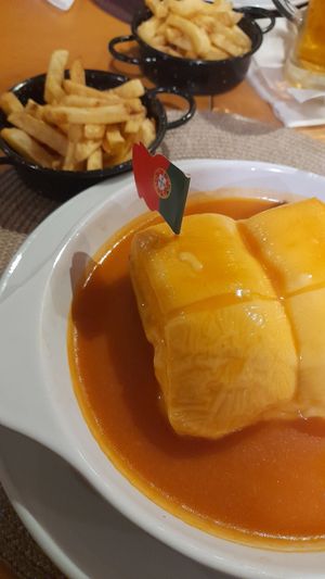 Cachorro especial (vegan) at Francesinha Al Forno - Leca da Palmeira in Porto