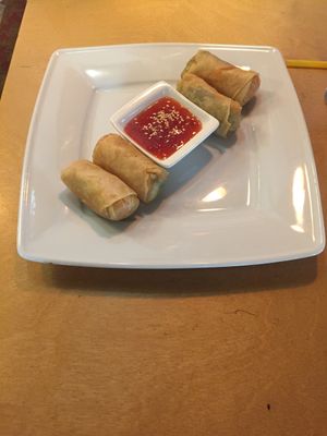 Vegetarian spring rolls at Mojo Café in Trakai