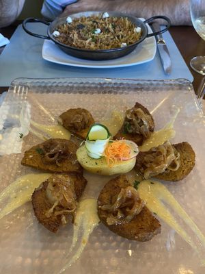 Seitan / Fideua  at Amaranta in Girona