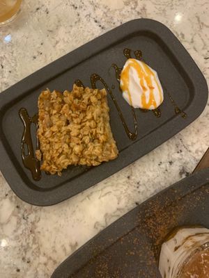 Crumble with seasonal fruit  at The Green Affair - Saldanha in Lisbon