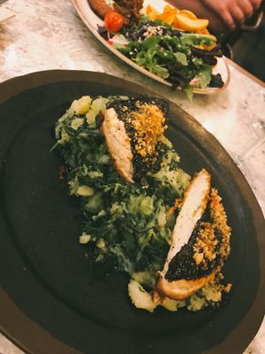 Sem espinhas à lagareiro at The Green Affair - Saldanha in Lisbon