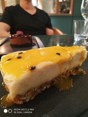 Cheesecake RAW at The Green Affair - Saldanha in Lisbon