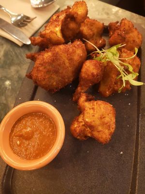 Wings de couve flor at The Green Affair - Saldanha in Lisbon