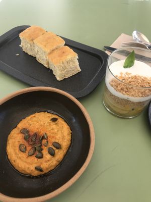 Homemade focaccia, hummus and cold crumble   at The Green Affair - Saldanha in Lisbon