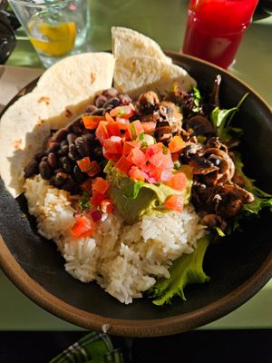 Burrito bowl at The Green Affair - Saldanha in Lisbon
