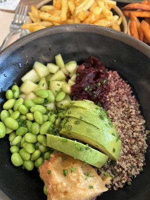 Summer bowl I think it was called. With two types of fries for the heart attack    at The Green Affair - Saldanha in Lisbon