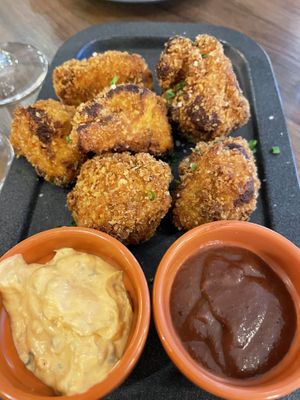 Cauliflower Wings  at The Green Affair - Saldanha in Lisbon