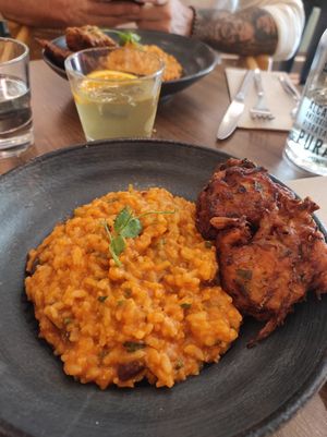 Pataniscas com arroz de feijão at The Green Affair - Saldanha in Lisbon
