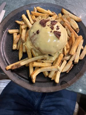 Cheesy Vegan Burgerr  at The Green Affair - Saldanha in Lisbon