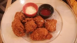Cauliflower "wings" + barbecue and tartare sauce : delicious!! at The Green Affair - Saldanha in Lisbon