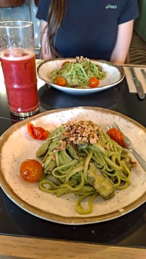 linguine ao pesto at The Green Affair - Saldanha in Lisbon