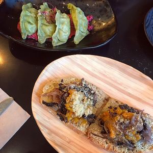 Vegetable Gyosas with Beetroot Hummus + Bruschetta with Roasted Pumpkin, Mushrooms, Red Onion confit and “Parmesan” at The Green Affair - Saldanha in Lisbon