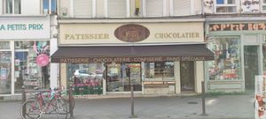 Facade at Patisserie Chocolaterie Peigné in Lille