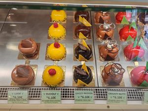 Vegan pastries at Patisserie Chocolaterie Peigné in Lille