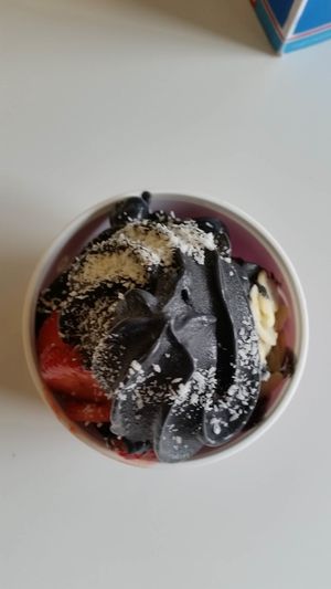 activated carbon ice cream at My Iced in Braga