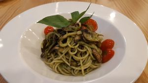 Pesto spaghetti at Green Ba - Marina Sq in Central Singapore