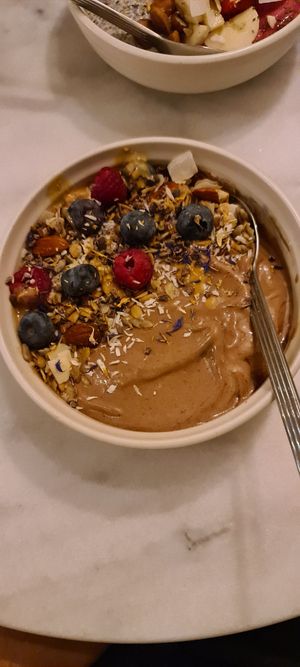 Chocolate peanutbutter smoothie 🥣 at Den Lille Smalle in Odense