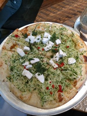 Zukini pizza at Otomat in Ghent