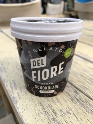 Bio veganer Schokolade sorbet   at Isabella Glutenfreie Patisserie in Aachen
