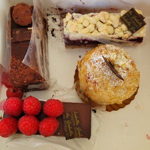 The photo's were taken at home, they move a a bit on the way home. They looked better in the store. at Isabella Glutenfreie Patisserie in Aachen